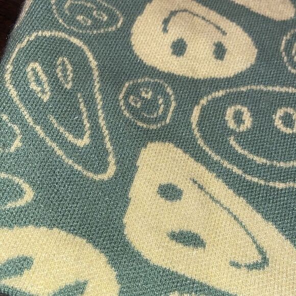 Smiley Face Patterned Crop Top green and yellow Pacsun size small - Picture 2 of 5